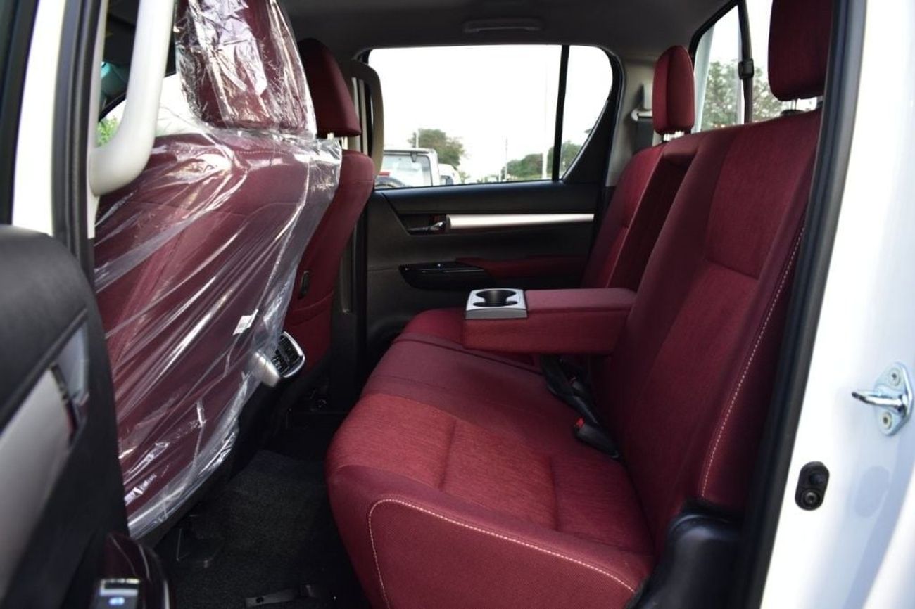 Toyota Hilux GLXS-V 2.7L PETROL 4WD AT