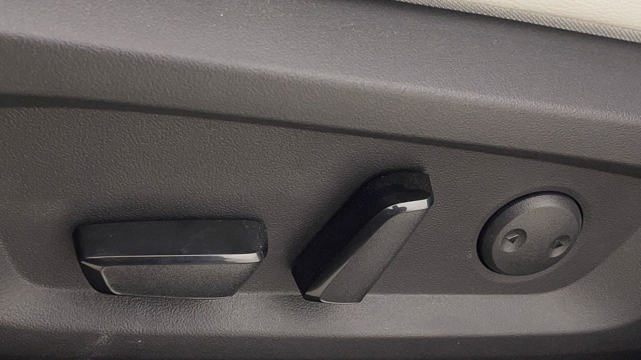 ميتسوبيشي آوتلاندر HIGHLINE 2.5 | بدون دفعة مقدمة | اختبار القيادة في المنزل