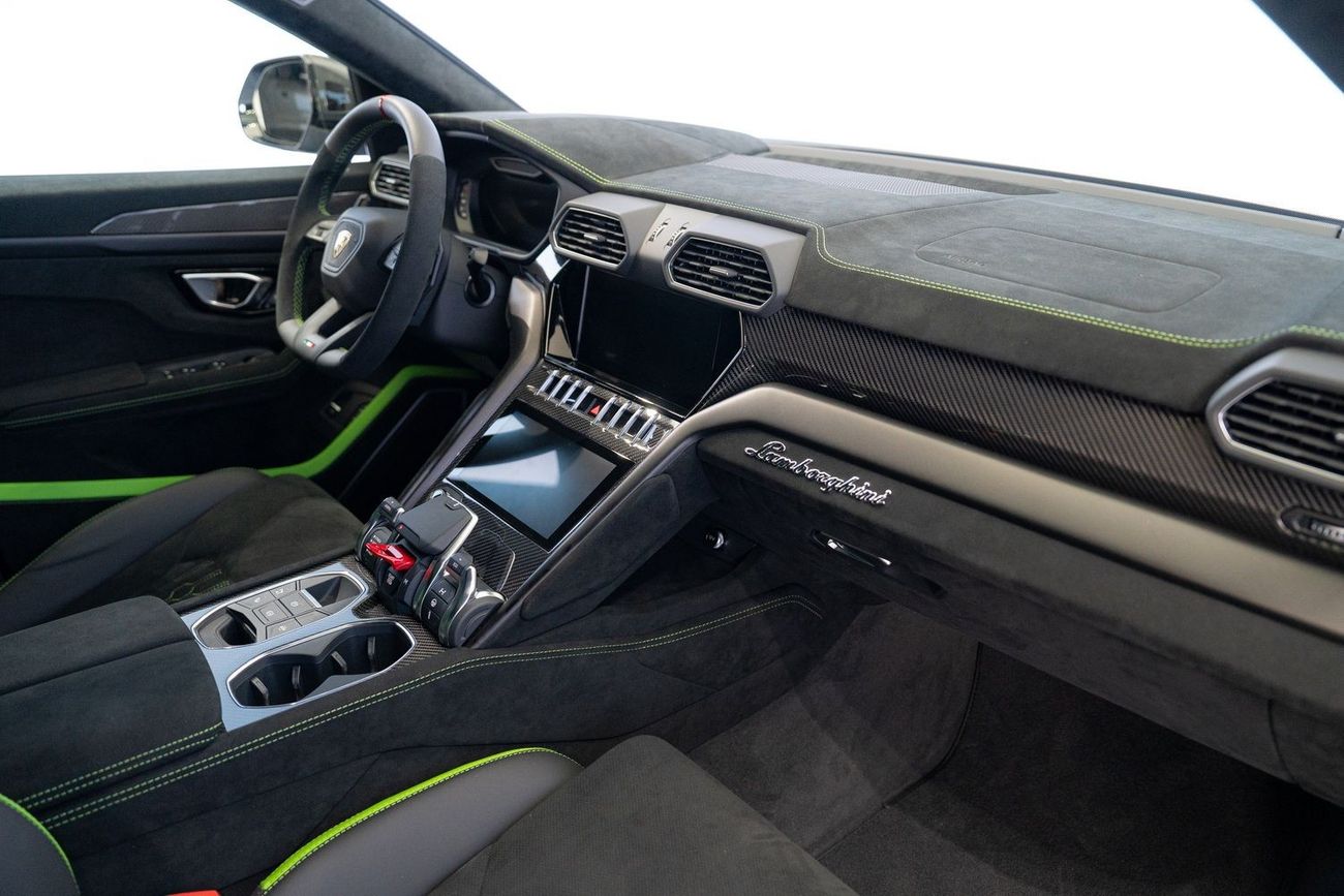 Lamborghini Urus 4.0T V8 Performante