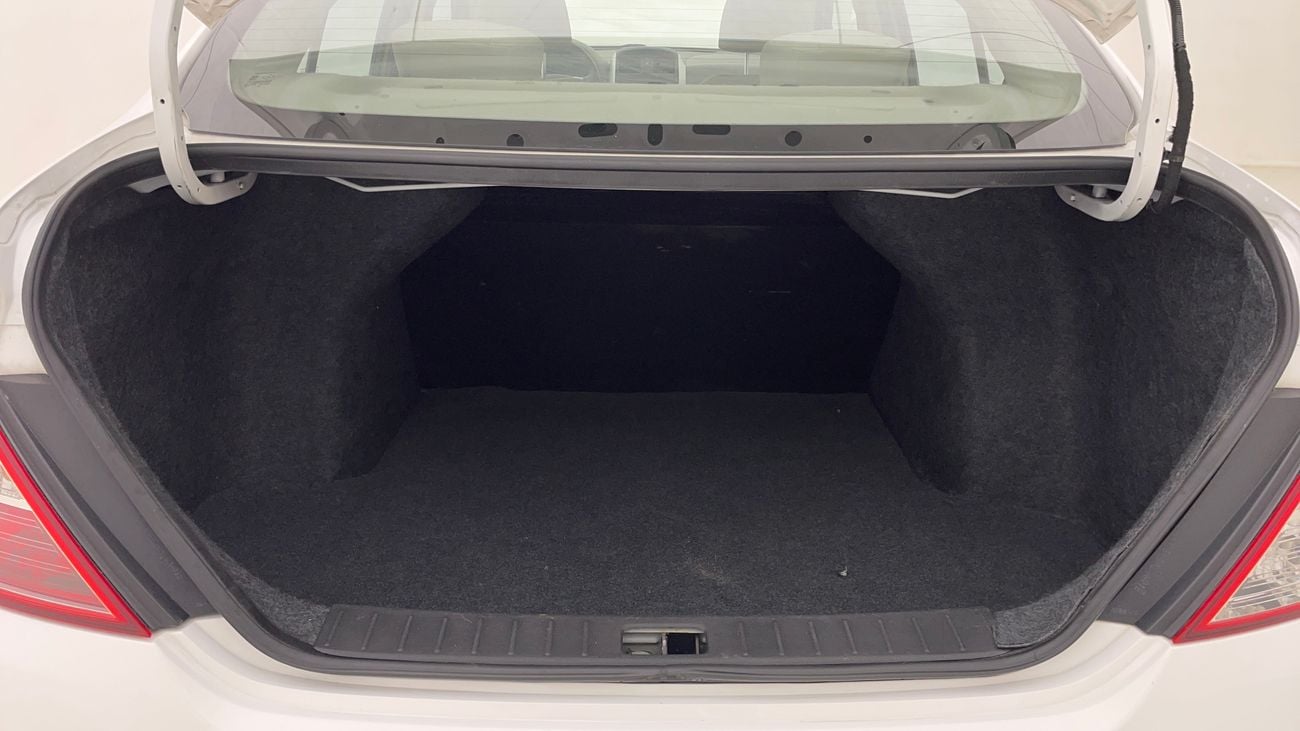 نيسان صني SV 1.5 | بدون دفعة مقدمة | اختبار القيادة في المنزل