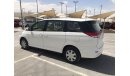 Toyota Previa Toyota previa 2015 gcc SE very celen car for sale