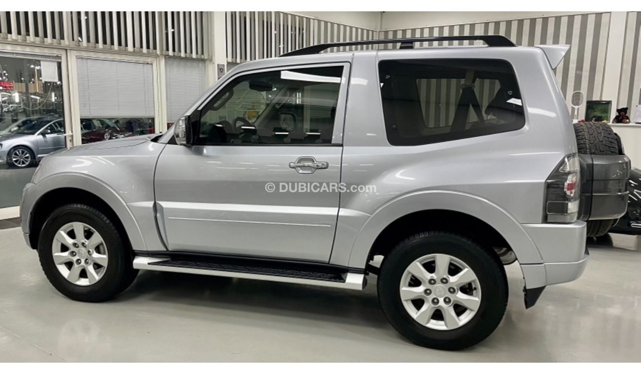 Mitsubishi Pajero PAJERO 3D…FSH…ORIGINAL PAINT