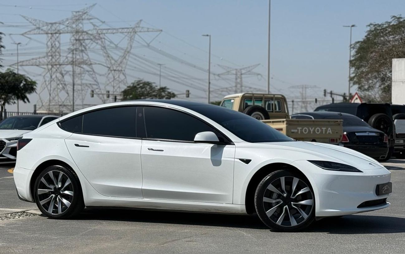 Tesla Model 3 Rear-Wheel Drive OFFER PRICE TESLA MODEL 3 2024 STANDARD GCC AUTOPILOT UNDER WARRANTY
