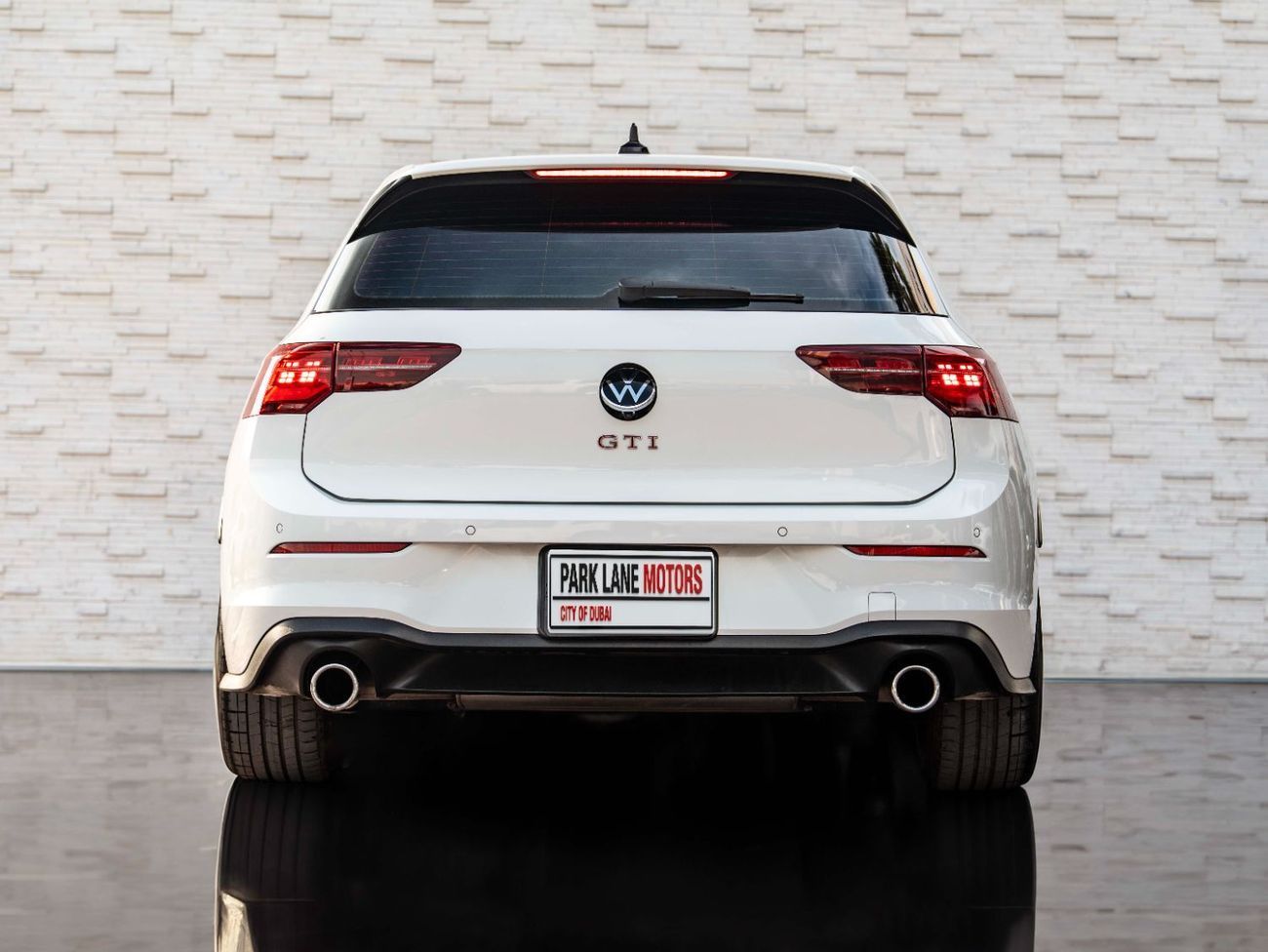 Volkswagen Golf GTI Sport 2.0T