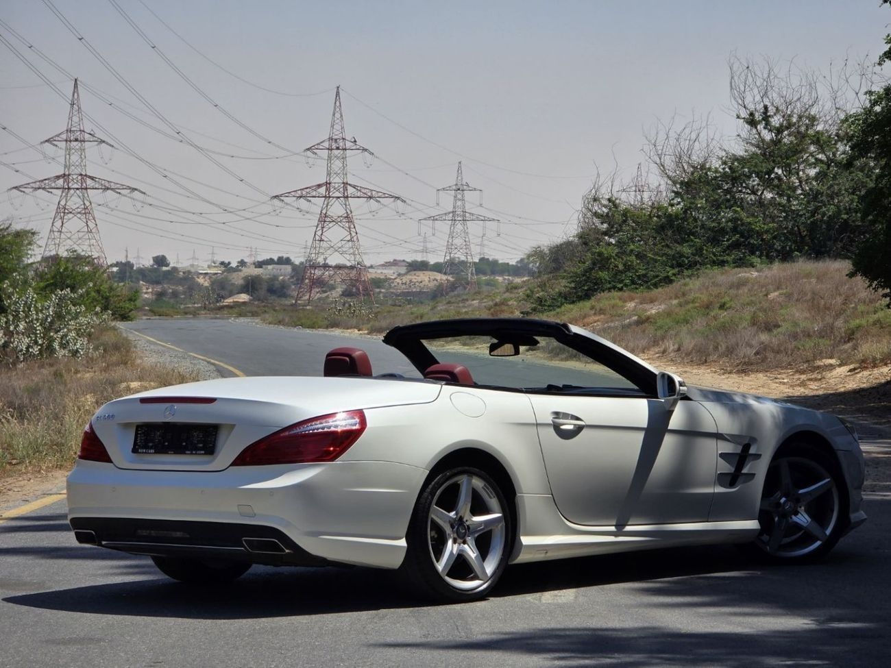 Mercedes-Benz SL 500 Std 4.7L MERCEDES SL-500 2014 GCC ORGINAL PAINT // ACCIDENT FREE // PERFECT CONDITION