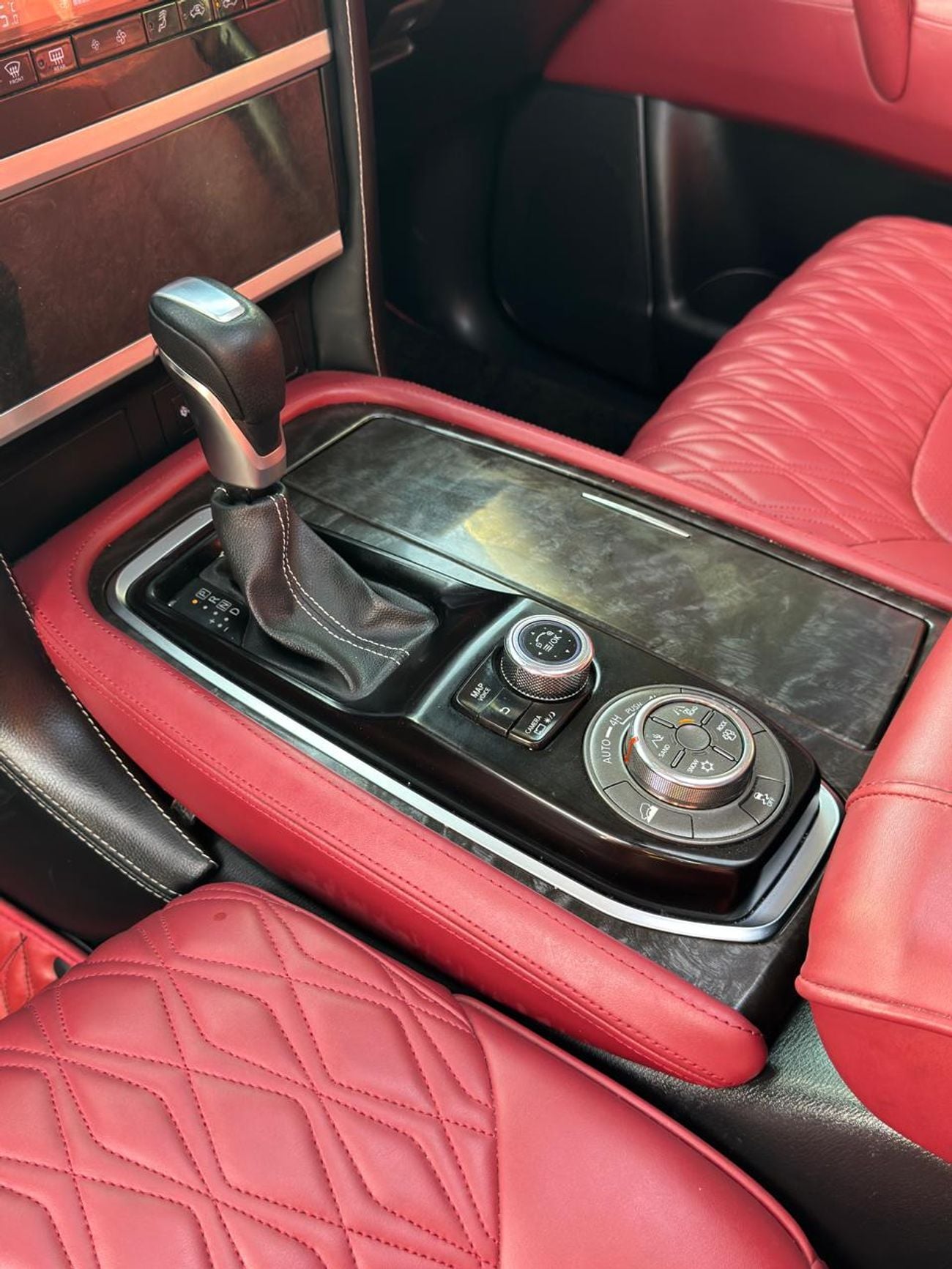 نيسان باترول LE T1