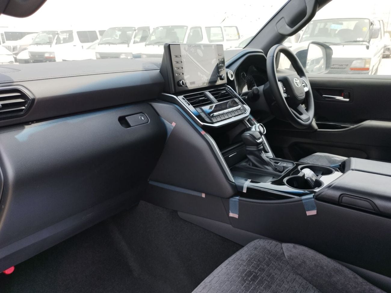 تويوتا لاند كروزر Toyota Landcruiser Lc300 Ax 2025 RHD Petro engine 3.5L automatic gear