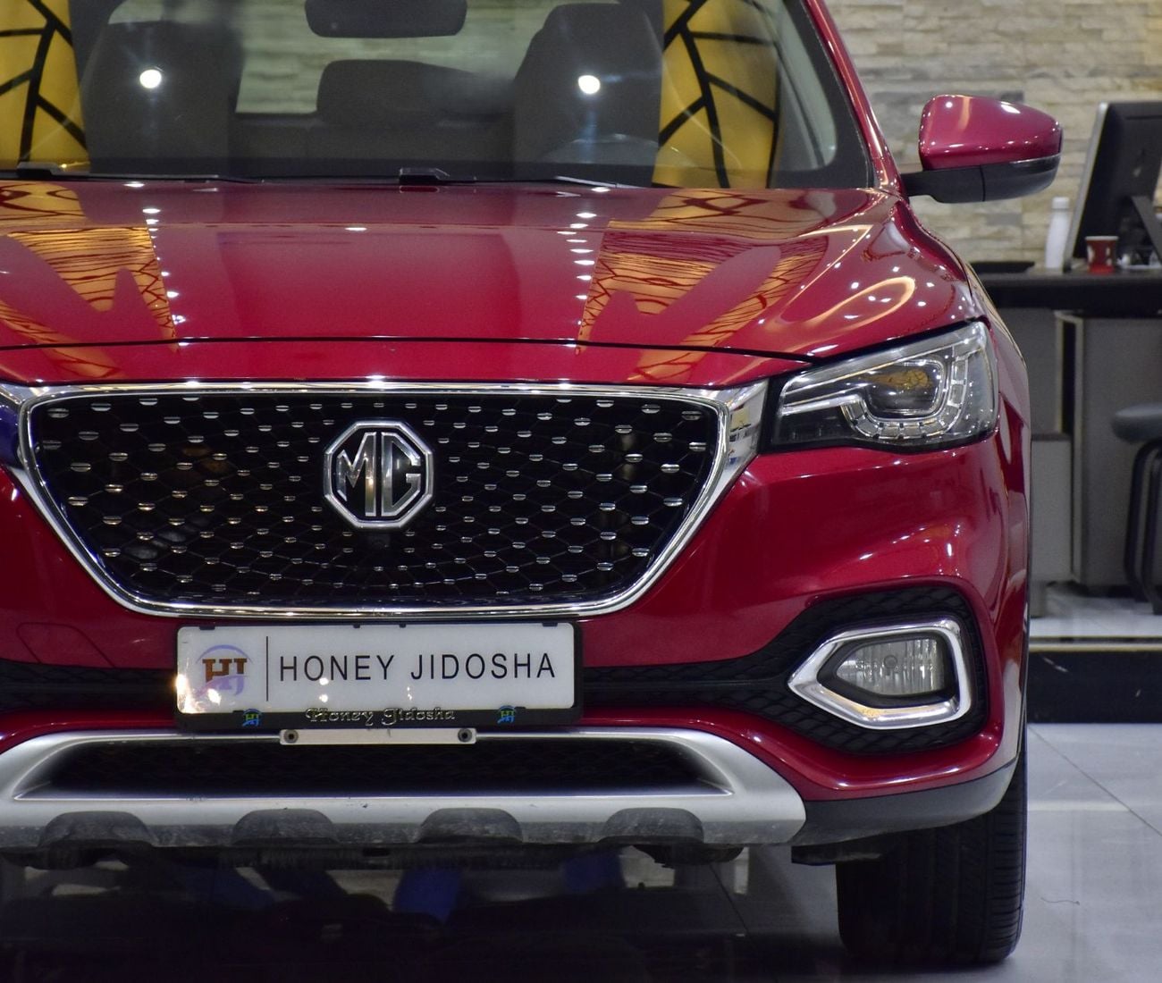 MG HS LUXURY EXCELLENT DEAL for our MG HS Trophy AWD 30T ( 2020 Model ) in Red Color GCC Specs
