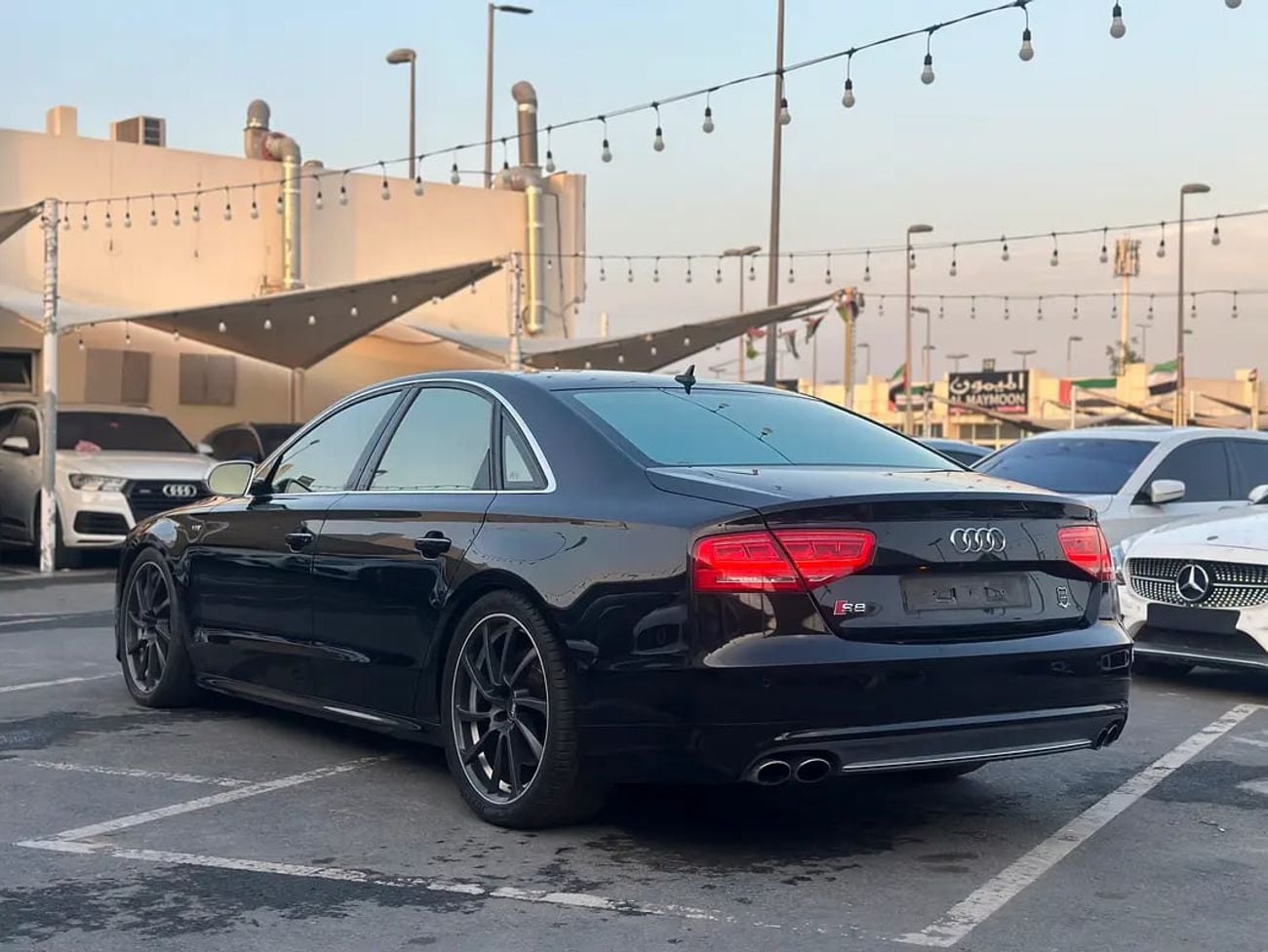 Audi S8 4.0 TFSI quattro - GCC Specs