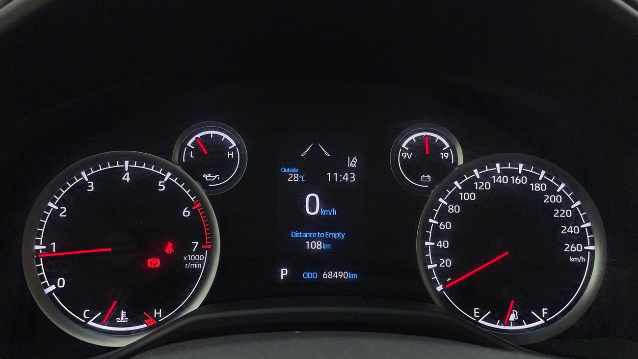 تويوتا لاند كروزر GXR 4 | بدون دفعة مقدمة | اختبار القيادة في المنزل