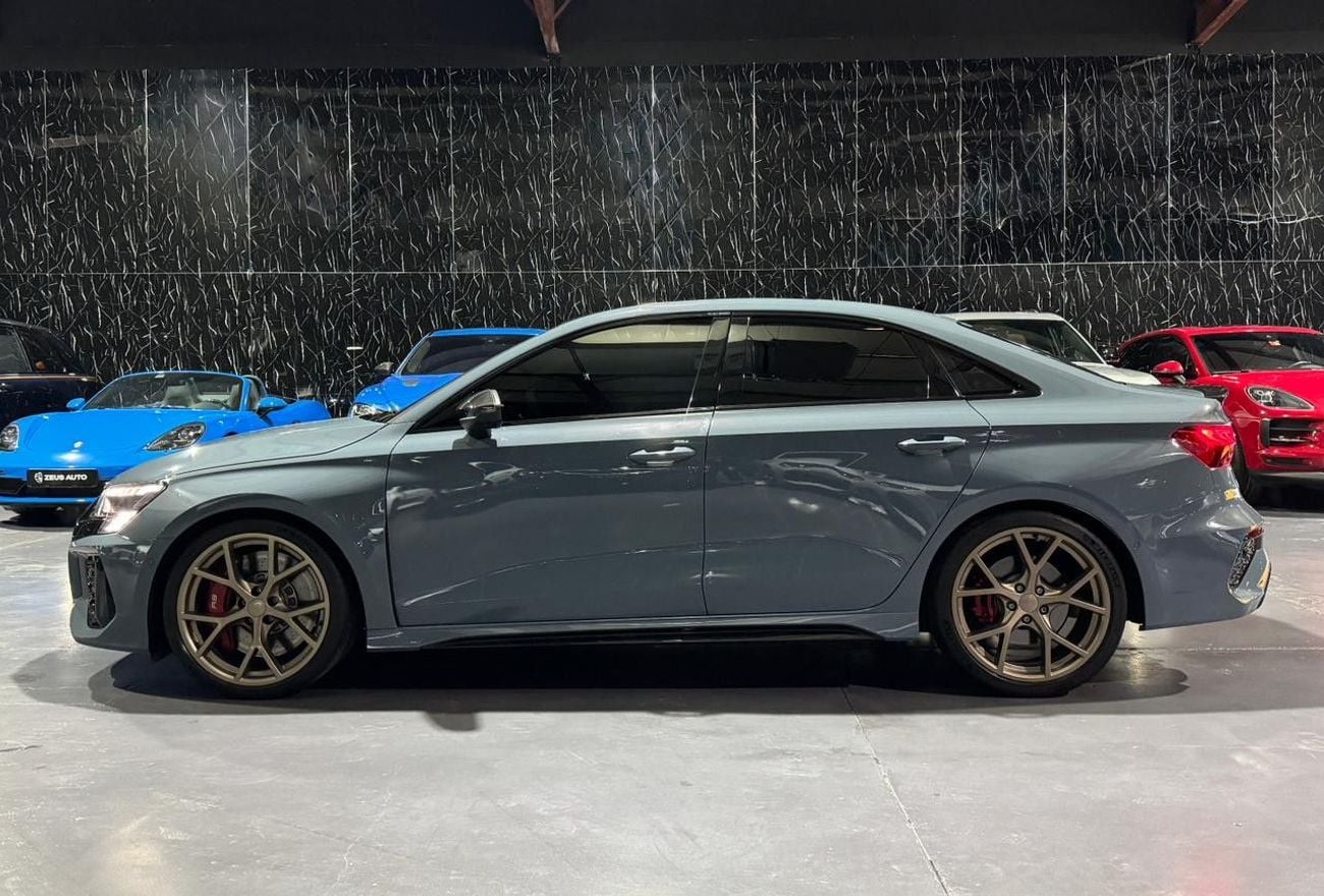 Audi RS3 quattro 2.5L Sedan