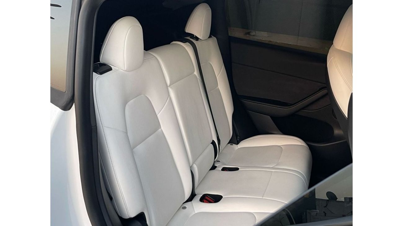 Tesla Model Y TESLA MODEL Y LONG RANGE DUAL MOTOR MODEL : 2023 MILEAGE : 24,000 km PRICE : 172,000 DIRHAMS Gulf sp