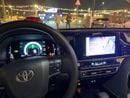 Toyota Camry XLE 2.5L Hybrid