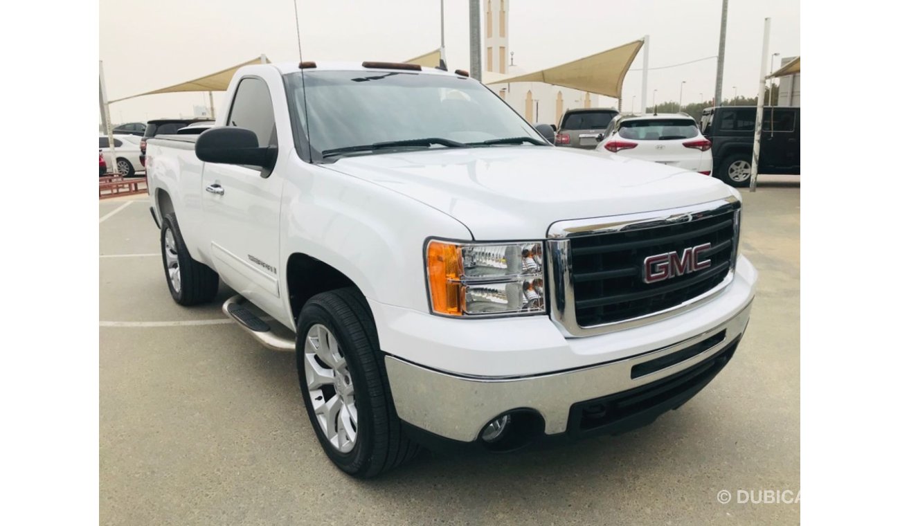 GMC Sierra