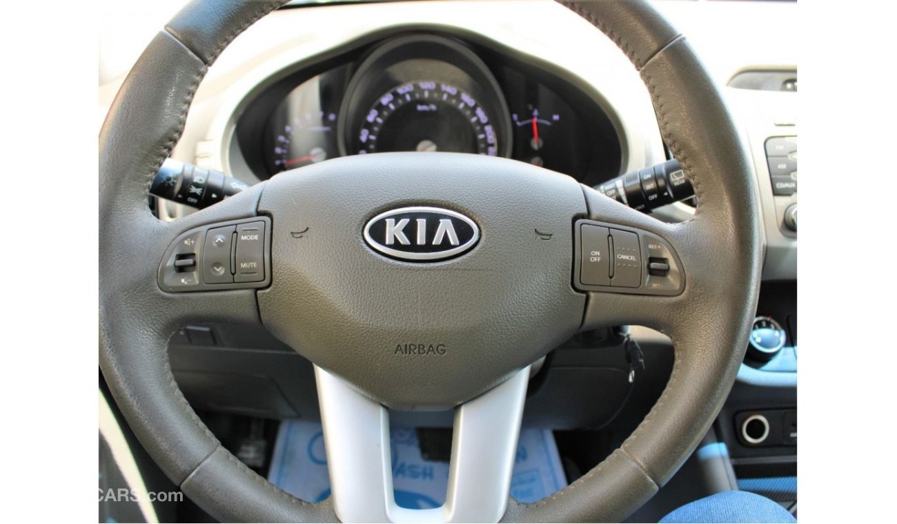Kia Sportage FULL OPTION - GCC - ACCIDENTS FREE - CAR IS IN PERFECT CONDITION INSIDE OUT