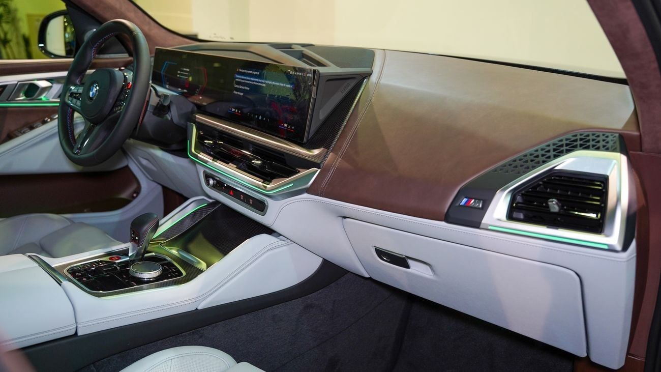 بي أم دبليو XM