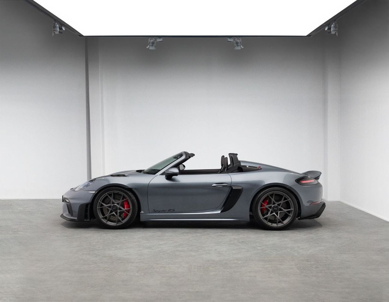 Porsche 718 Spyder RS