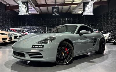 Porsche 718 Cayman STYLE EDITION Porsche 718 cayman | GCC |  Rare ARCTIC Grey | Low Mileage