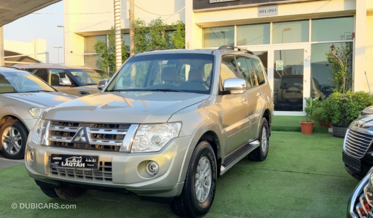 Mitsubishi Pajero Gulf dye agency No. 2, cruise control, rear camera, remote control, in excellent condition, you do n