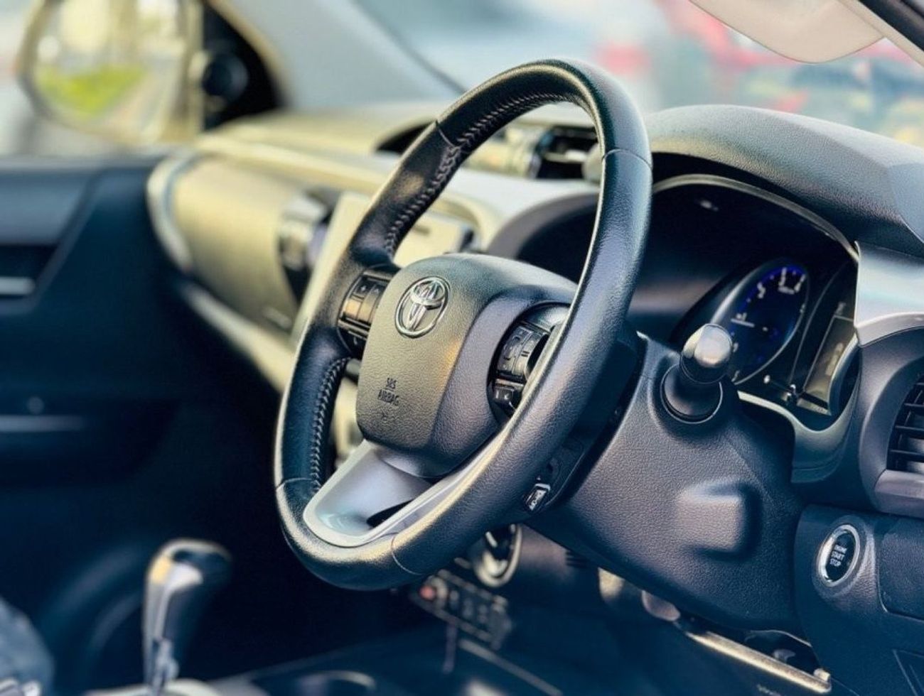 تويوتا هيلوكس Hilux SR5