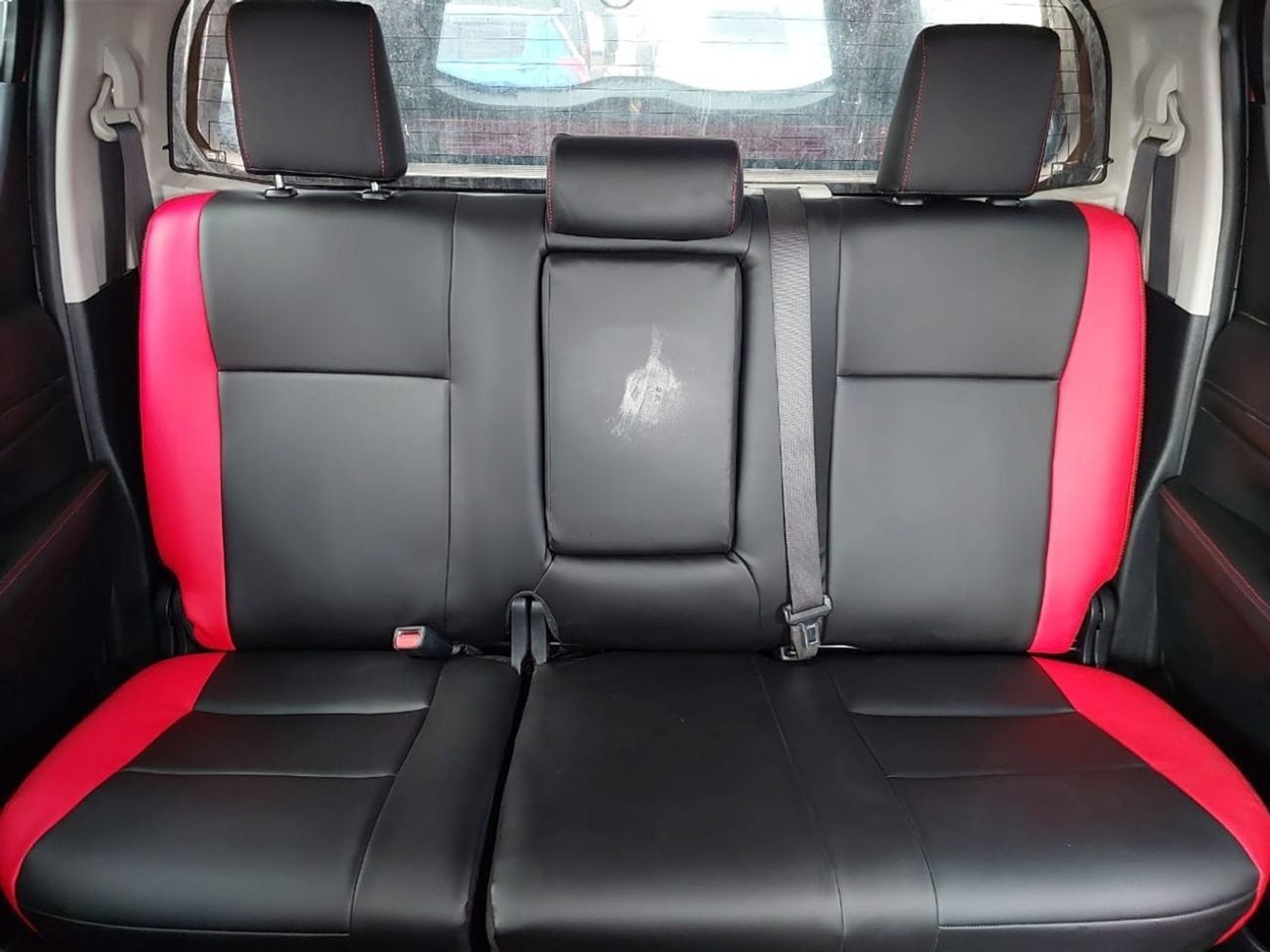 Toyota Hilux  TOYOTA HILUX PICK UP RHD 2022 MODEL 2.8 L DIESEL AUTOMATIC(PM81032)