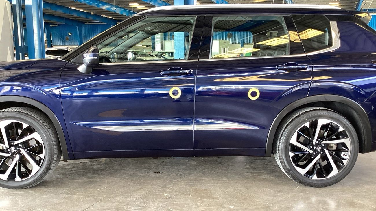 Mitsubishi Outlander 2.5 GLX AUTO 4WD 7SEAT PREMIUM LAUNCH ED | Guaranteed Warranty | 0 Down Payment