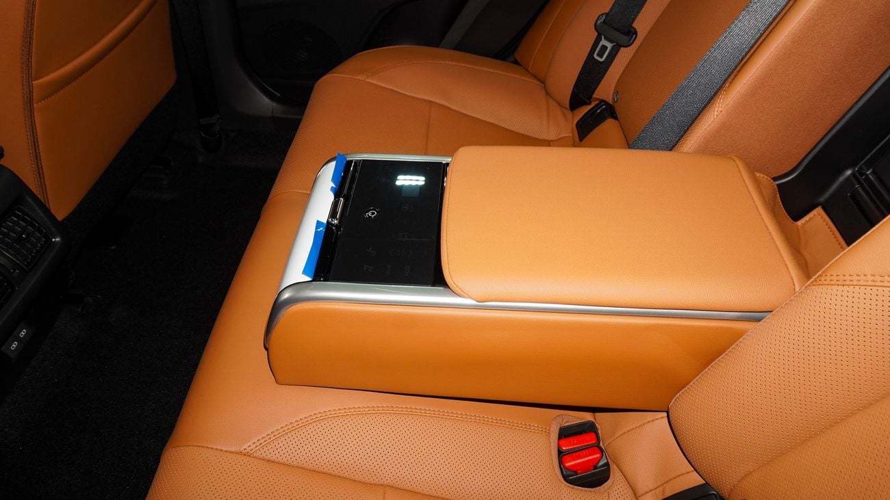 Toyota Camry Lumiere 2.5L HEV