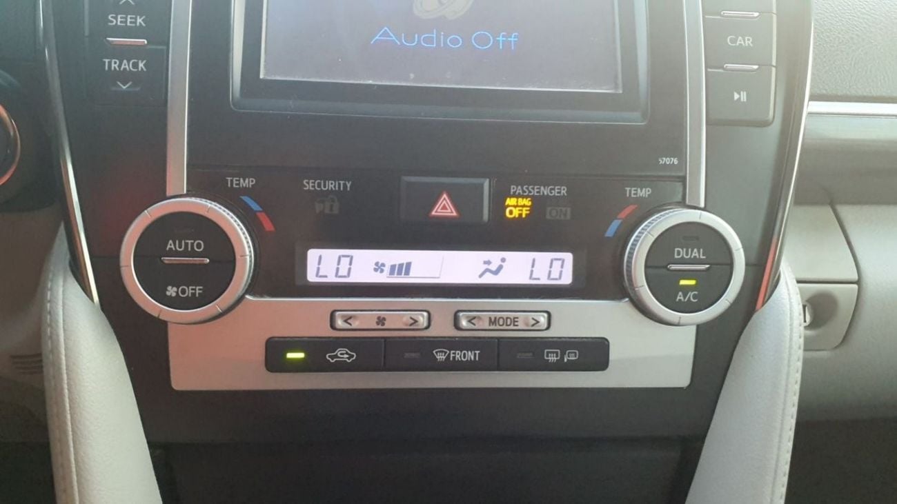 تويوتا كامري Toyota Camry XLE