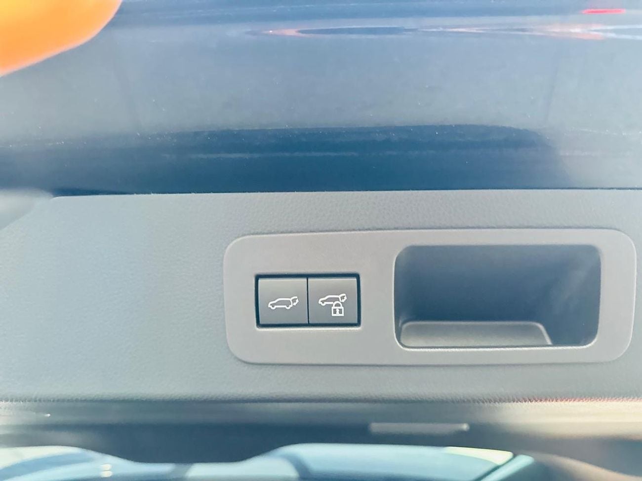 Toyota Land Cruiser GR-S 3.3L