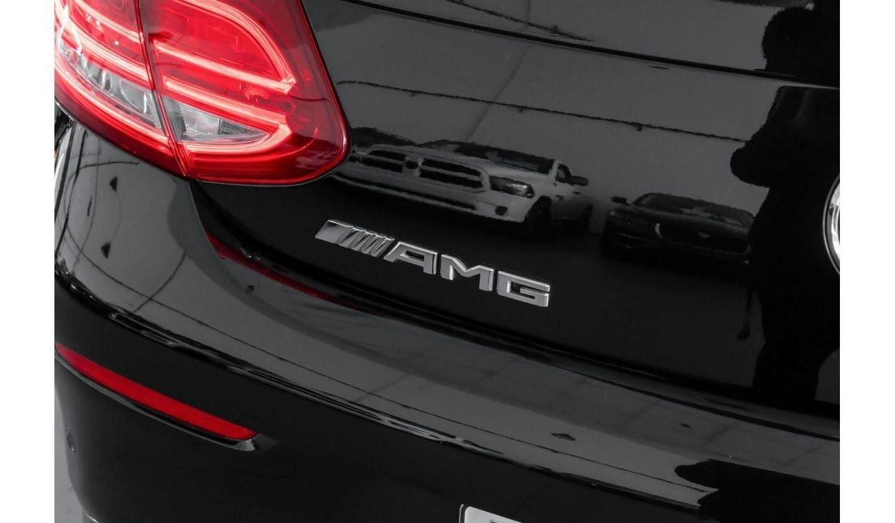 Mercedes-Benz C 63S AMG Std 4.0L Coupe