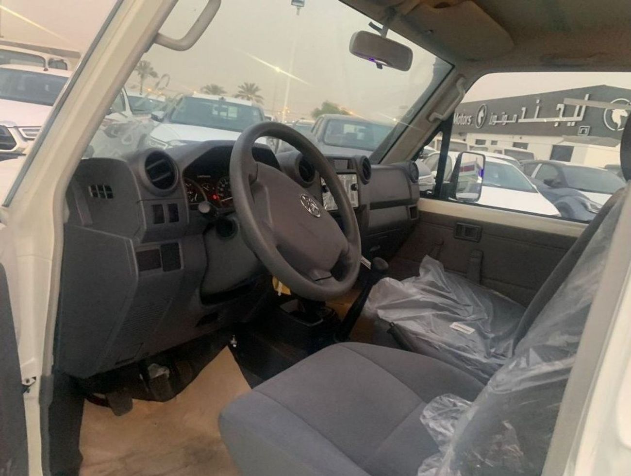 تويوتا لاند كروزر بيك آب 2023 TOYOTA LAND CRUISER pick up 4.2L SINGLE CABIN manual diesel