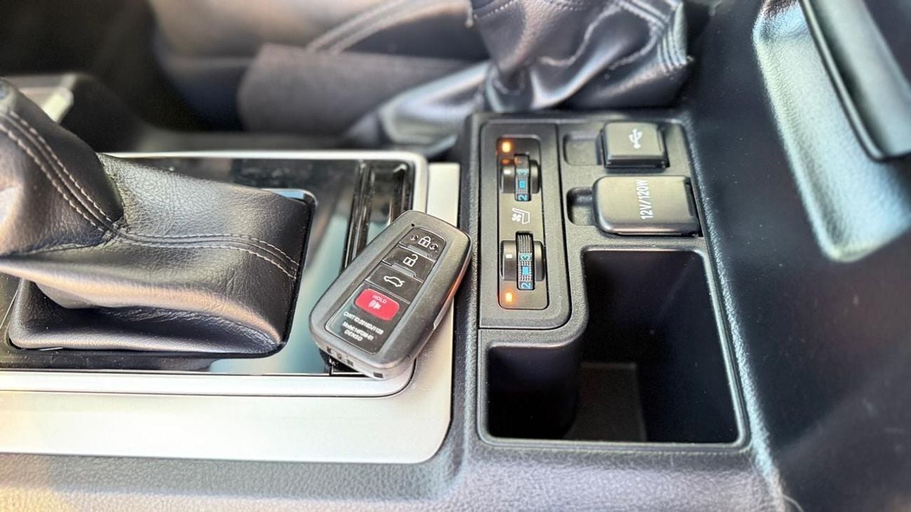 Toyota Prado 2022 | 2.8L DIESEL | AUTOMATIC TRANSMISSION | RIGHT-HAND-DRIVE | PUSH START ENGINE | 360 VIEW CAMERA