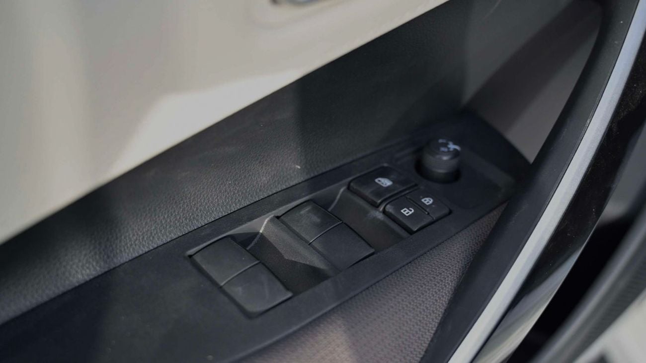 Toyota Corolla GLI 1.8L TOYOTA COROLLA GLI 1.8 HYBRID -2024YM