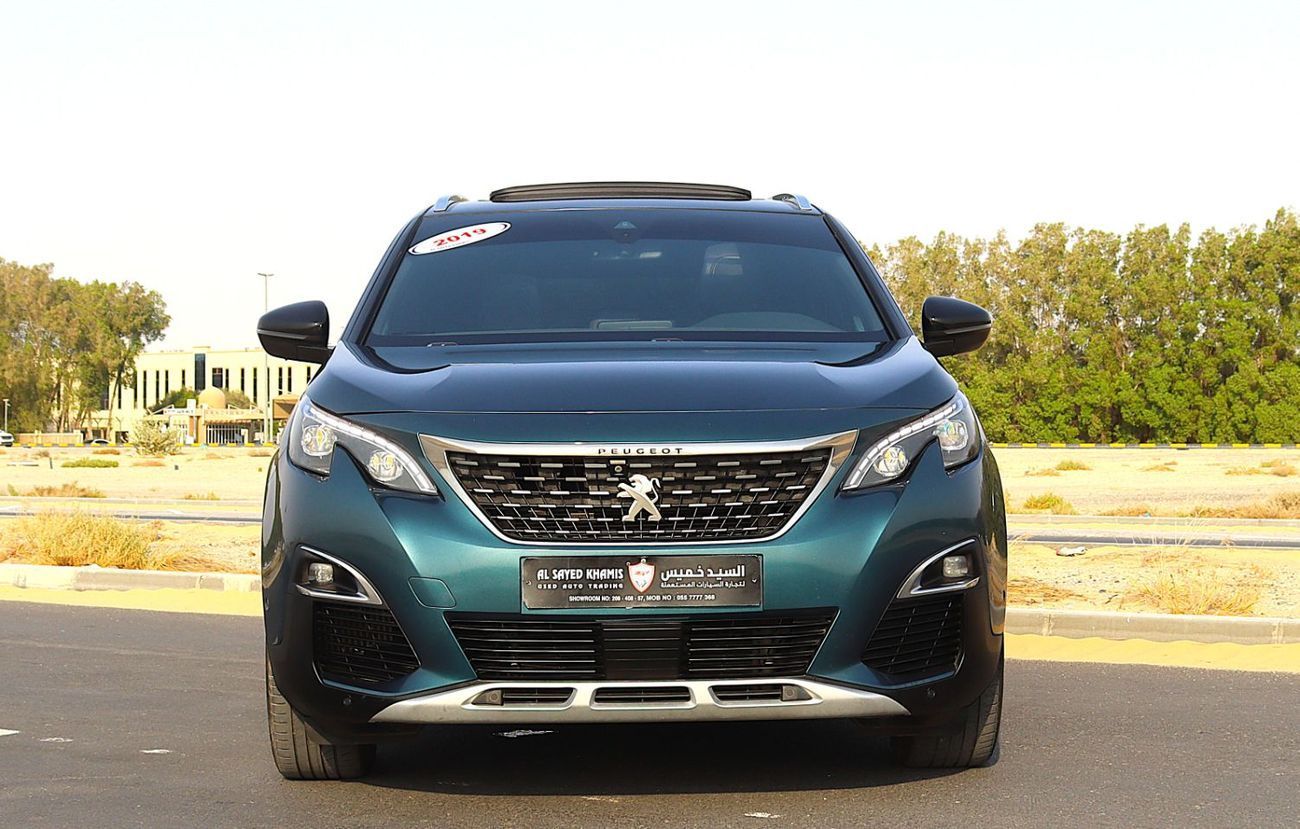 Peugeot 5008 1.6T Allure plus Peugeot 5008 - 2019 GCC, in excellent condition, 145,000 km, 1.6L engine, price 49,