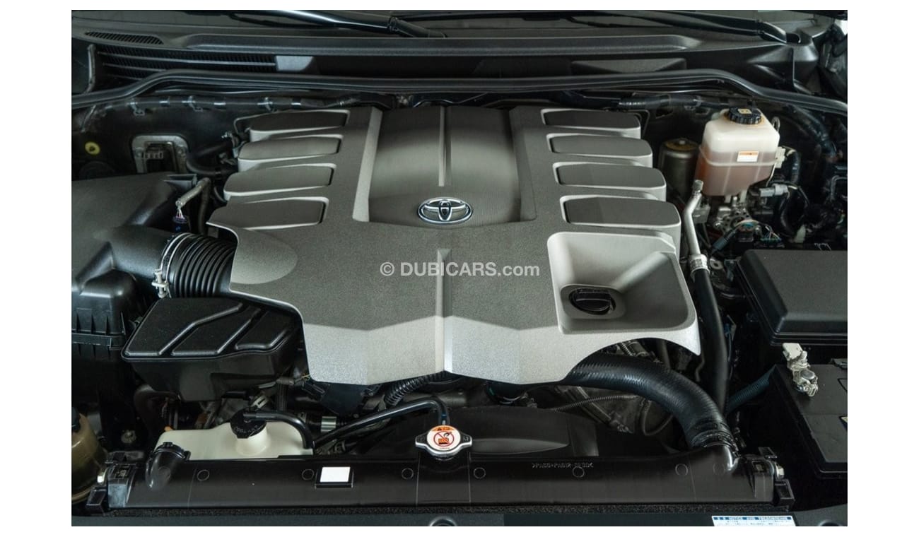 Toyota Land Cruiser 2018 Land Cruiser VXR / Full Service History