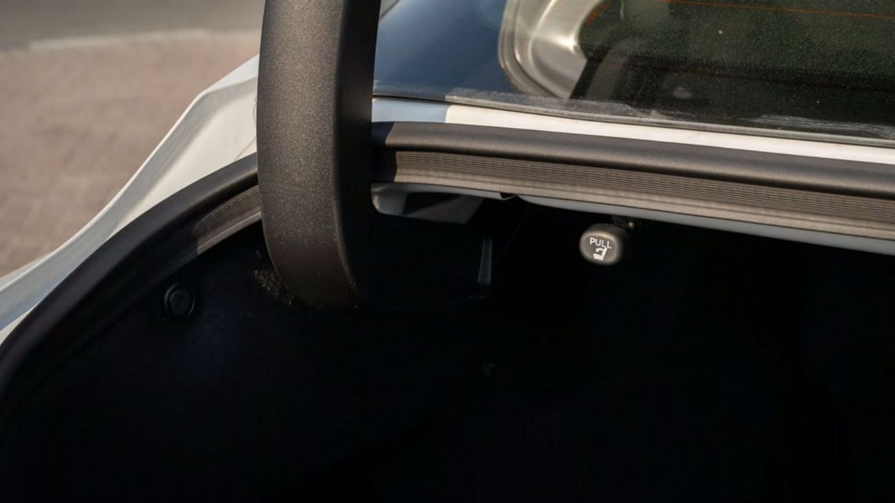 تويوتا كامري GLE HEV TOYOTA CAMRY 2.5 GLE -2025YM