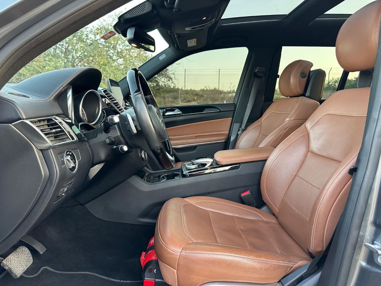 Mercedes-Benz GLS 500 Std 4.7L MERCEDES GLS-500 GCC 2019 FULL OPITION // PERFECT CONDITION