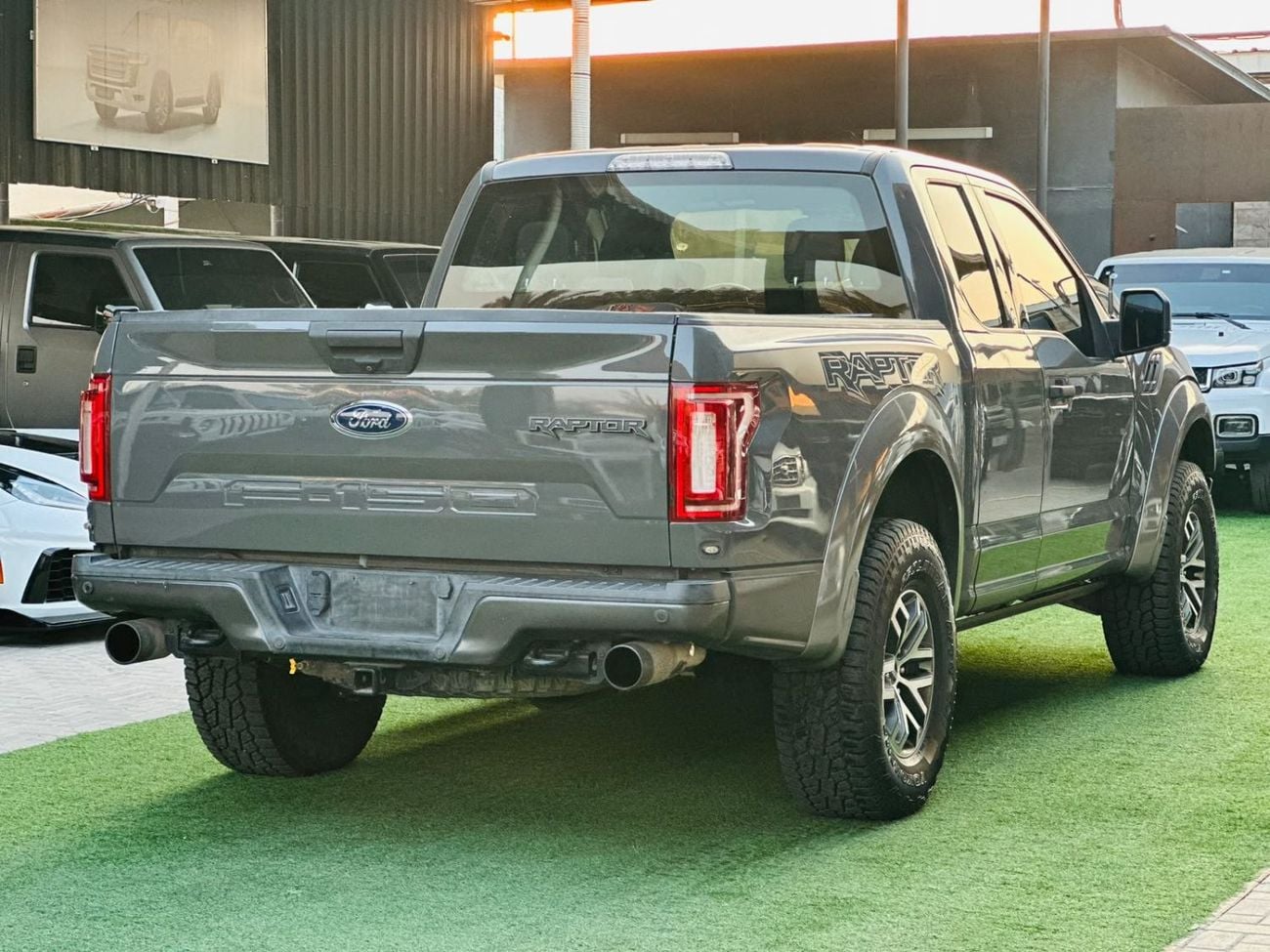 Ford F-150 RAPTOR SUPER CAB