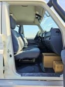 Toyota Land Cruiser Pick Up LC79 / DOUBLE CABIN / 4.2L V6 DIESEL M/T / LEATHER SEATS / SNORKEL / MID OPTION / 4WD (CODE # 69033)