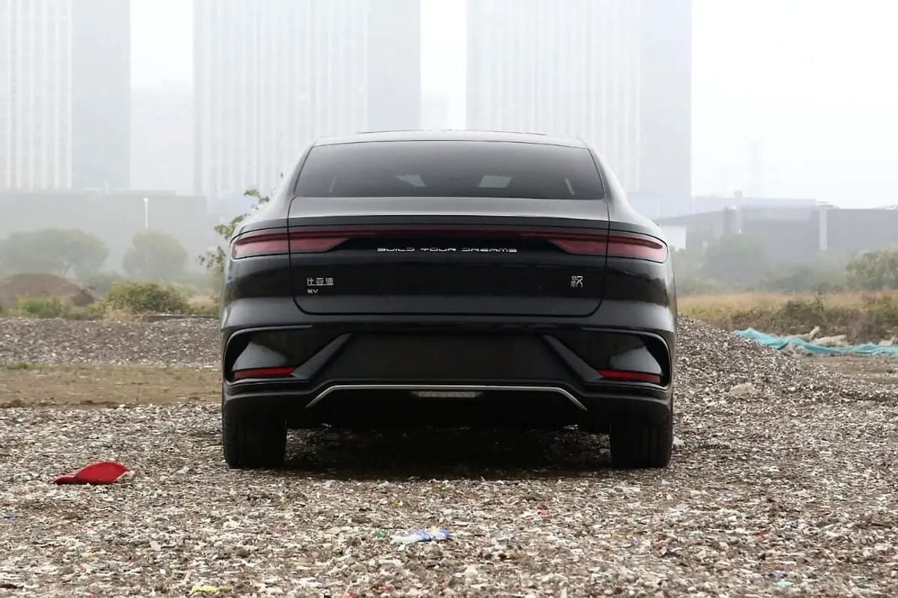 بي واي دي هان Platinum Edition | EV RANGE 701 KM - Export Only