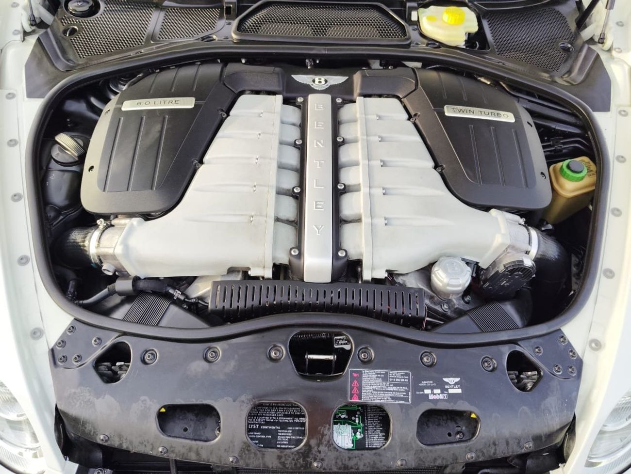 بنتلي كونتيننتال جي تي