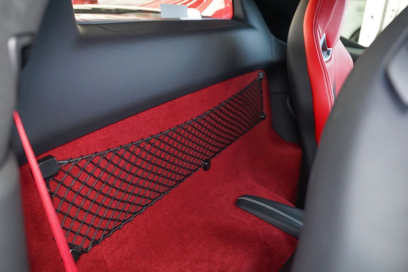 فيراري 296 GTB 3.0T V6 PHEV