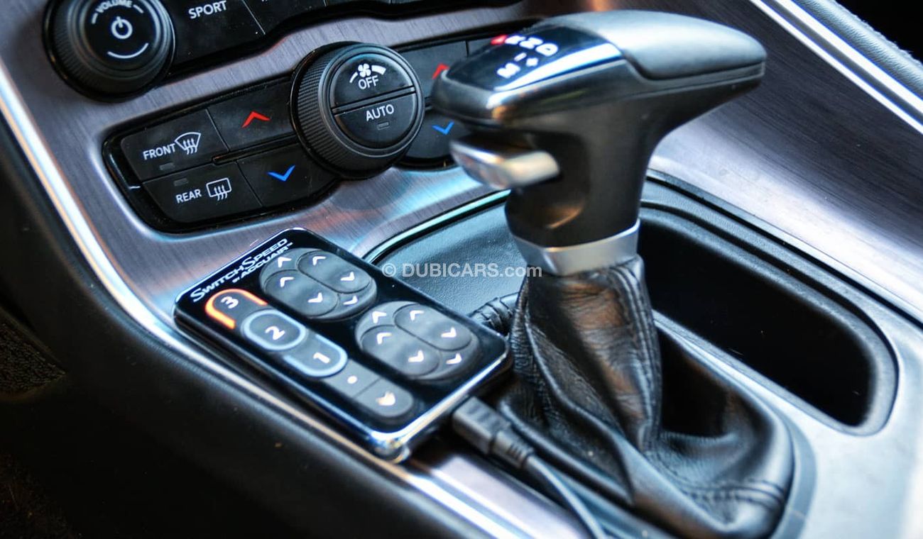 Dodge Challenger SOLD!!!Challenger Scat Pack V8 6.4L 2017/ Hydraulic Suspension System/ Low Miles/Excellent Condition