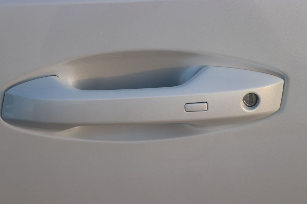 Nissan Patrol LE Platinum City 3.5L LE Platinum 3.5L, Leather Seat , Panoramic Roof , Alloy Wheels , Model 2025