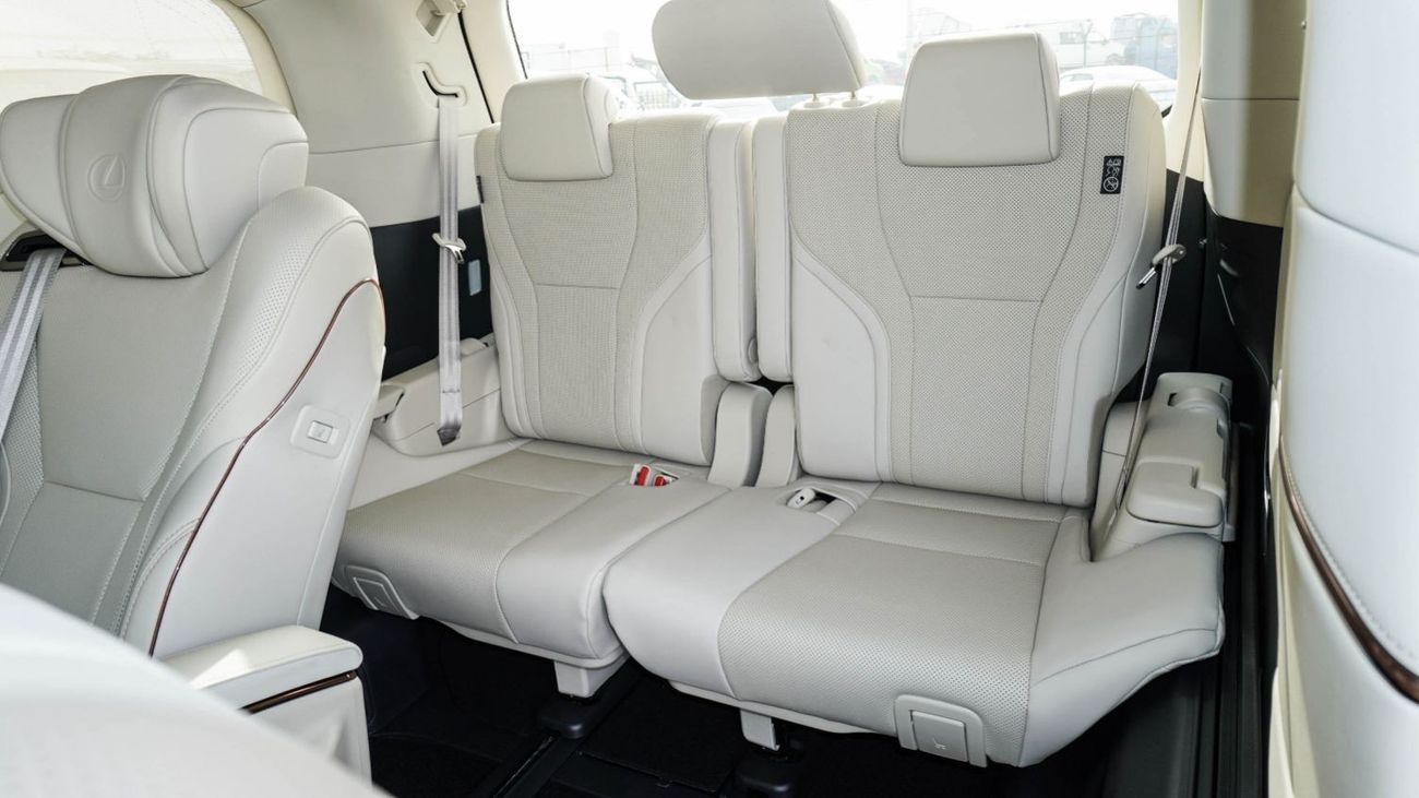 Lexus LM 350h 2024 Lexus LM350h 7-Seater 2.5L 4-Cyl Hybrid A/T 4WD Export Only