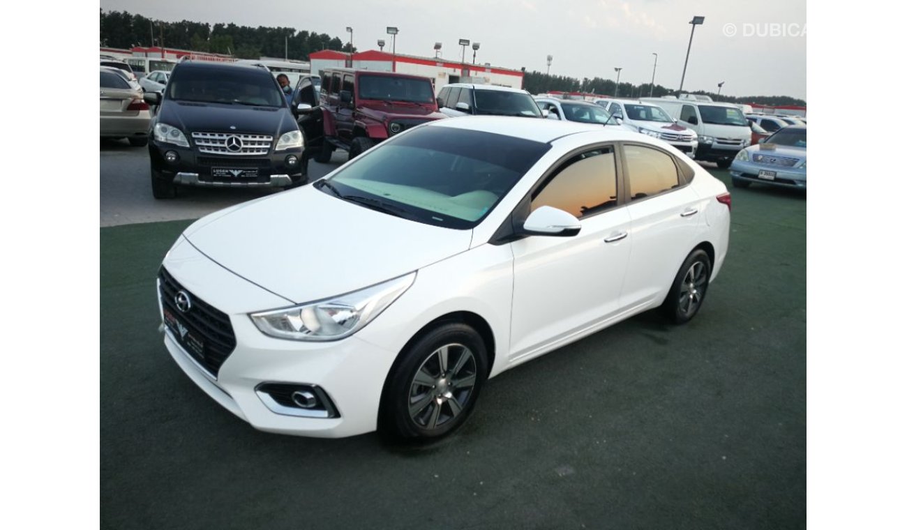 Hyundai Accent Hyundai accent 2020 GCC original color