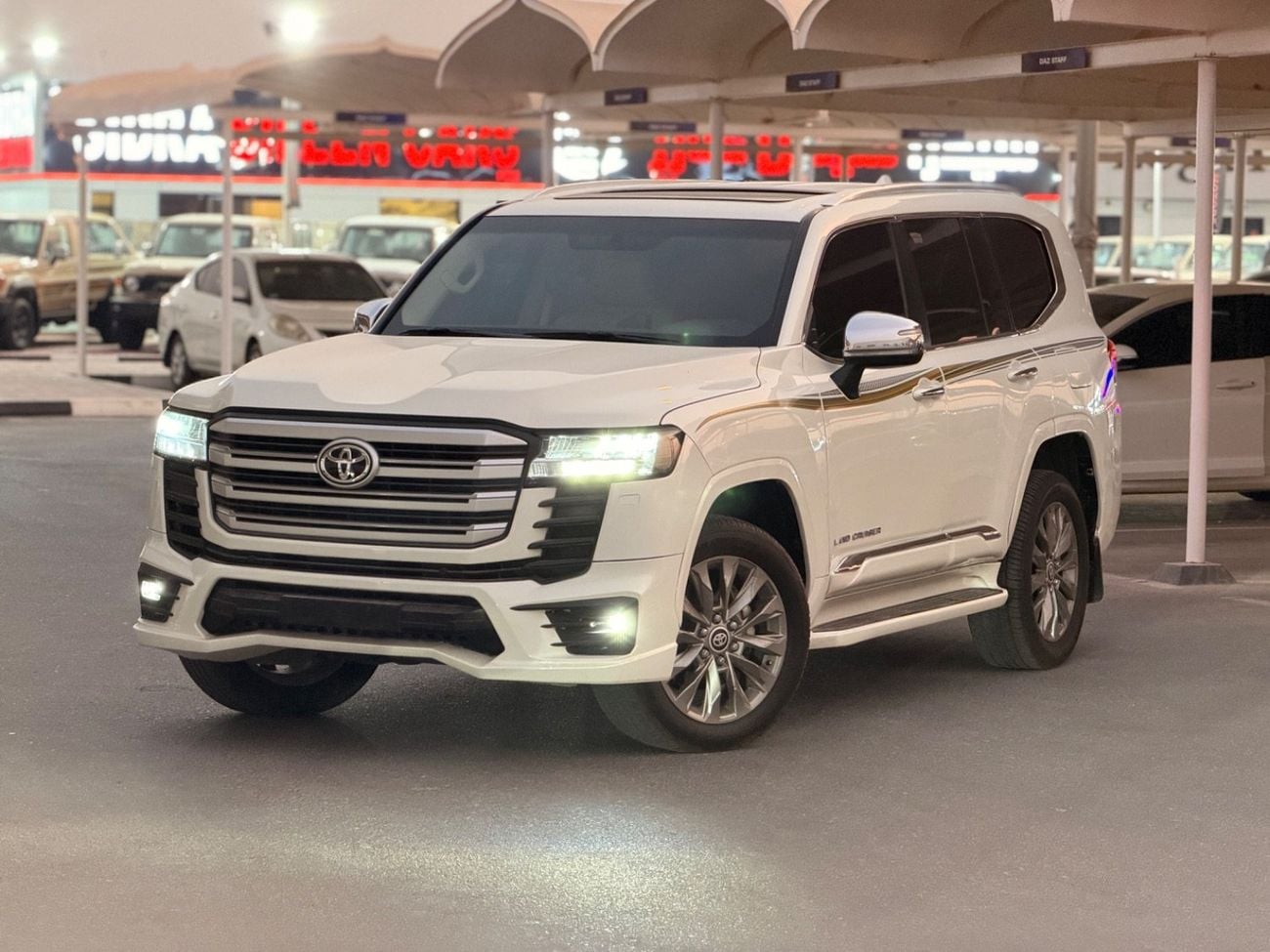تويوتا لاند كروزر GXR Diesel 2022 Full Option 3.3 Twin Turbo