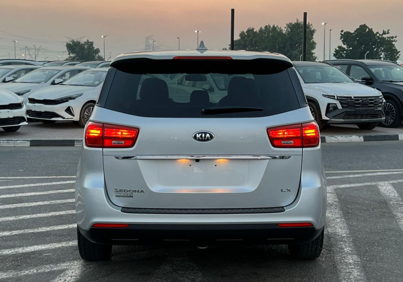 Kia Sedona 2021 Kia Sedona LX Mid Option – 3.3L V6 – 7 Seater –