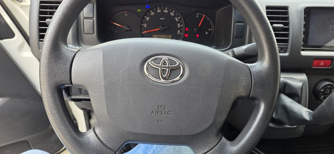 تويوتا هاياس 2.5 DIESEL