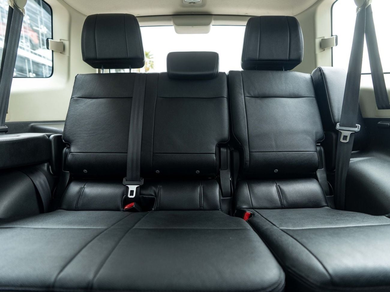 ميتسوبيشي باجيرو GLS HIGHLINE Mitsubishi Pajero / Shogun / Montero 2018 مقابل 975.00 AED شهريًا